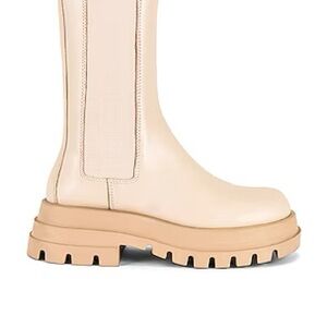 Alias Mae Dominic Boot‎